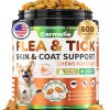 Flea and Tick Prevention for Dogs Chewables, 500 Crunchy & Savory Dog Flea and Tick Treatment with Multivitamins - Support Skin & Coat - Tasty Treats for All Breeds & Ages - Chicken and Krill Flavor - 1